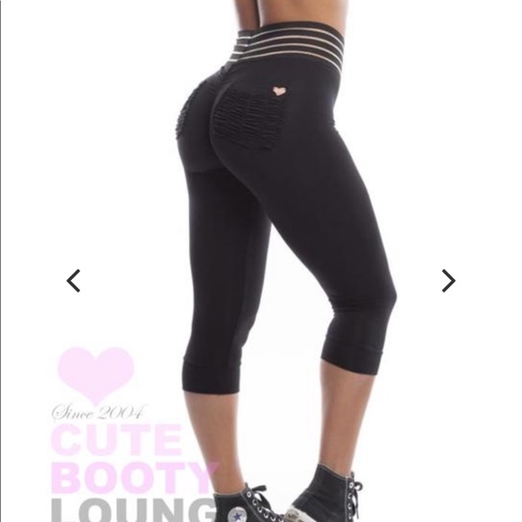 SOLD Cute Booty Lounge capri - Picture 5 of 5